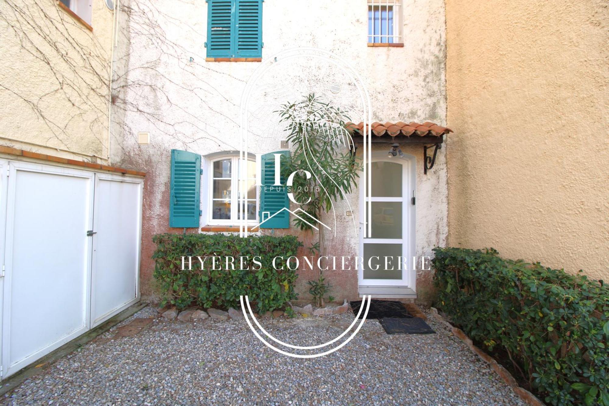 Duplex Au Coeur Du Port D'Hyeres- Plages Parking By Hc Exterior foto