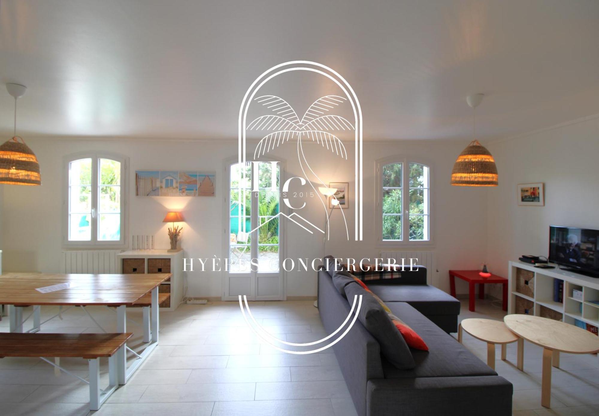 Duplex Au Coeur Du Port D'Hyeres- Plages Parking By Hc Exterior foto